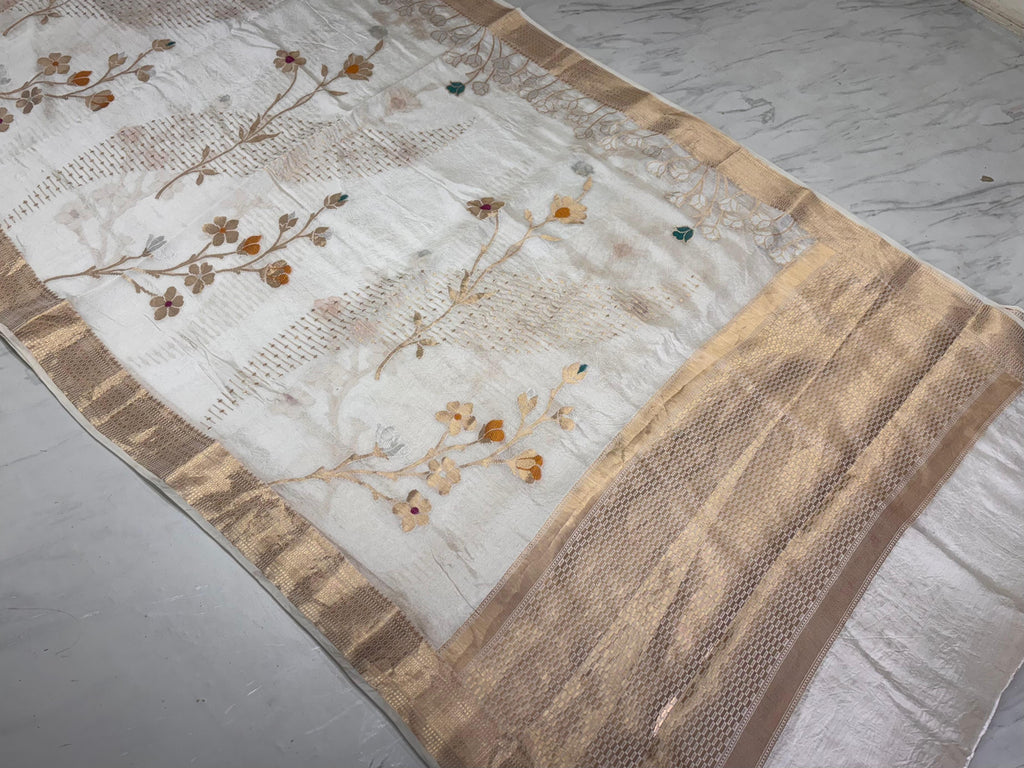 Dyable Raw Silk Saree
