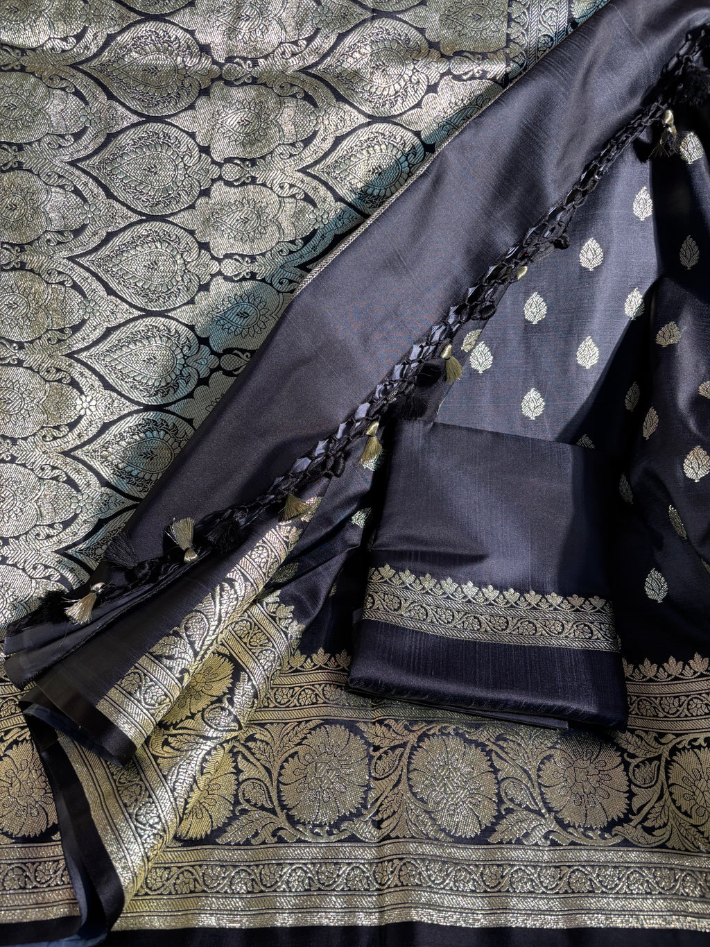 Soft Silk Saree with Motifs