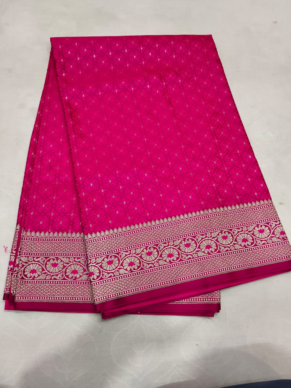 Jamawar Mashroo Resham Weaving Tanchoi Saree