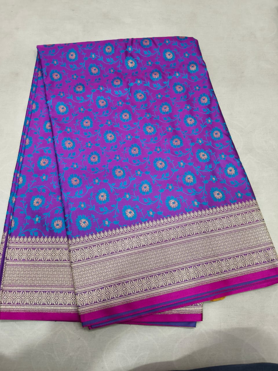 Jamawar Mashroo Resham Weaving Tanchoi Saree